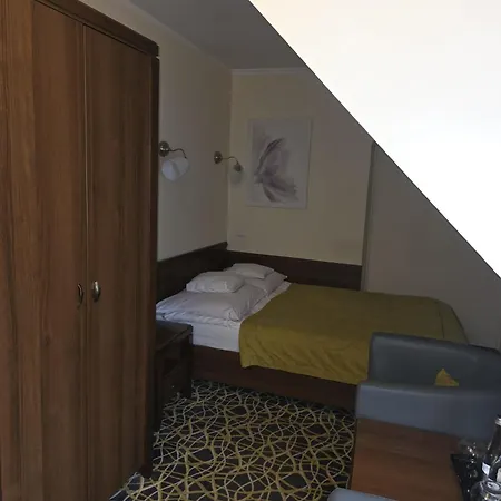 Relaks Wellness & 3*