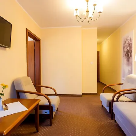 Relaks Wellness & Hotell