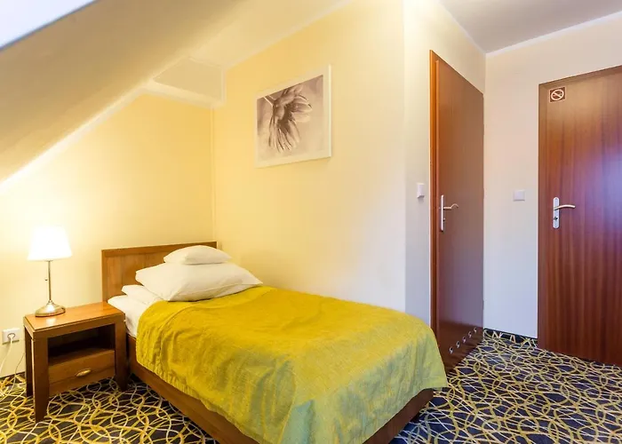 Relaks Wellness & 3*